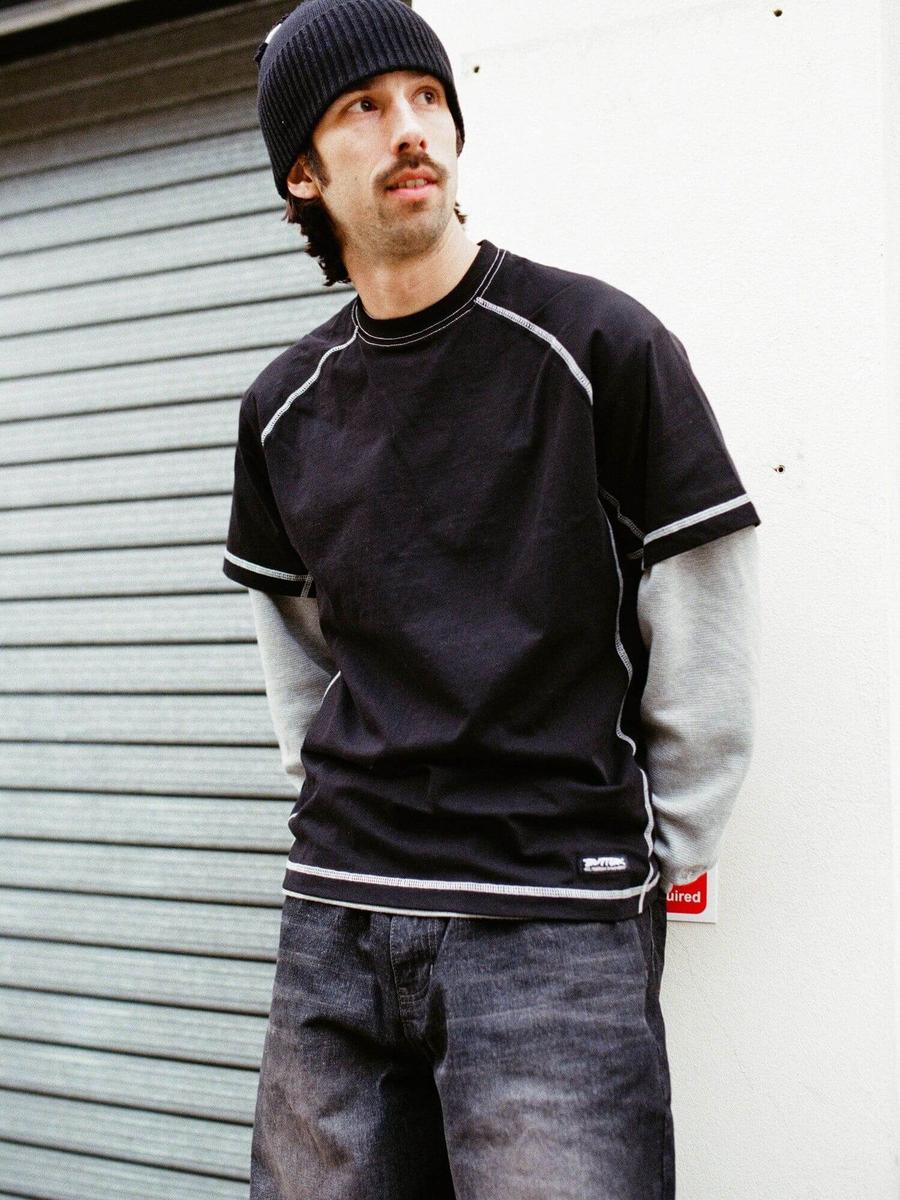 BUTTER GOODS — Футболка Cliff Contrast Tee Black