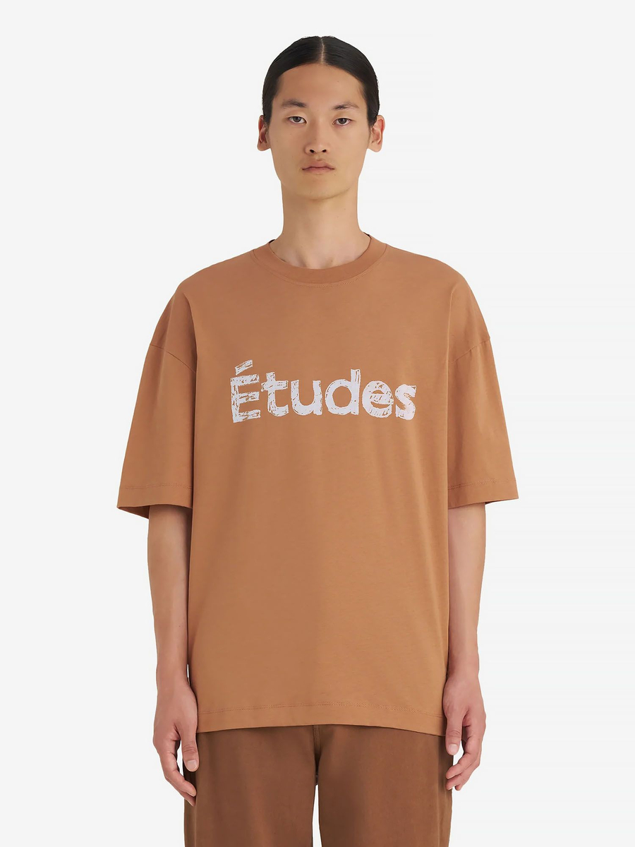ÉTUDES STUDIO — Футболка Relax T-Shirt Etudes Camel