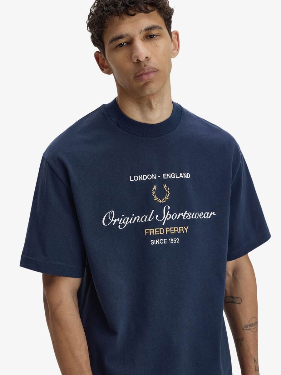 FRED PERRY — Футболка Original Sportwear Tee Navy