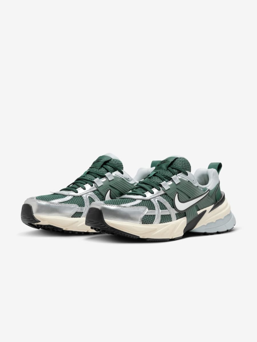 NIKE — Кроссовки V2K RUN Vintage Green/Silver Grey