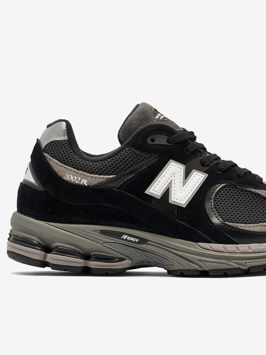 NEW BALANCE — Кроссовки 2002R Black/Dark Grey