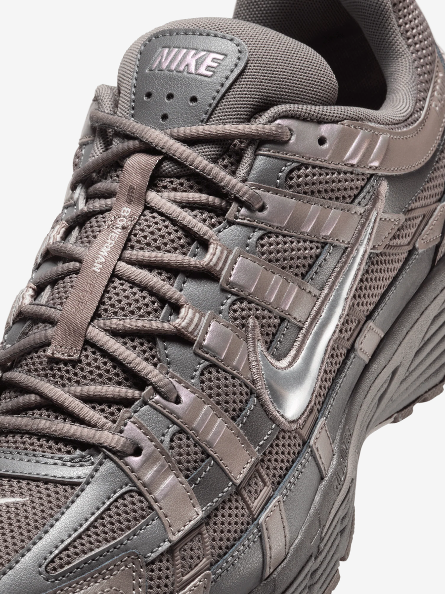NIKE — Кроссовки P6000 Medium Ash/Cave Stone