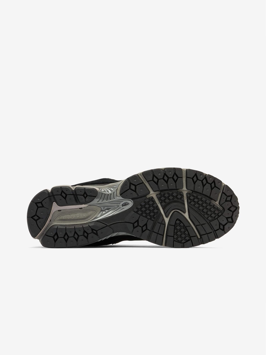 NEW BALANCE — Кроссовки 2002R Black/Dark Grey