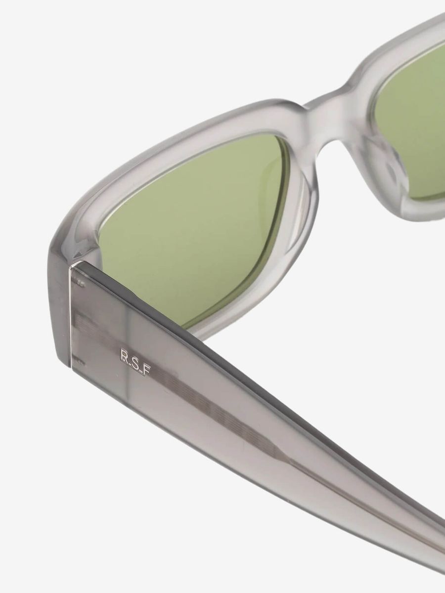 RETROSUPERFUTURE — Солнцезащитные очки Etrusco Light Grey