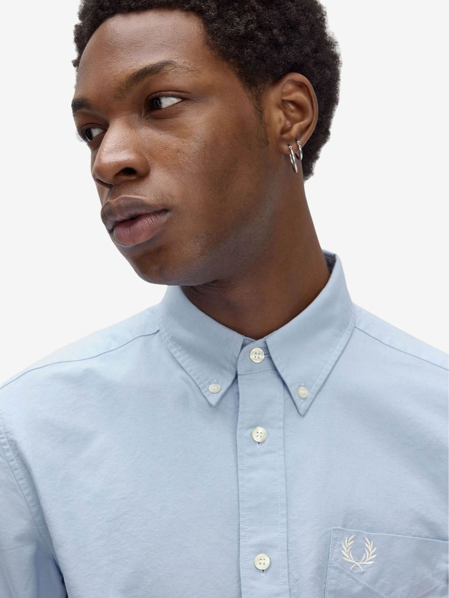 FRED PERRY — Рубашка Oxford Laurel Light Smoke