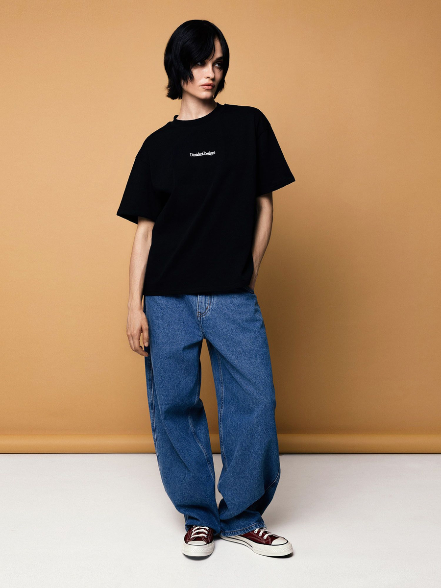 DISSIDENT — Футболка DD Logo Tee in Black