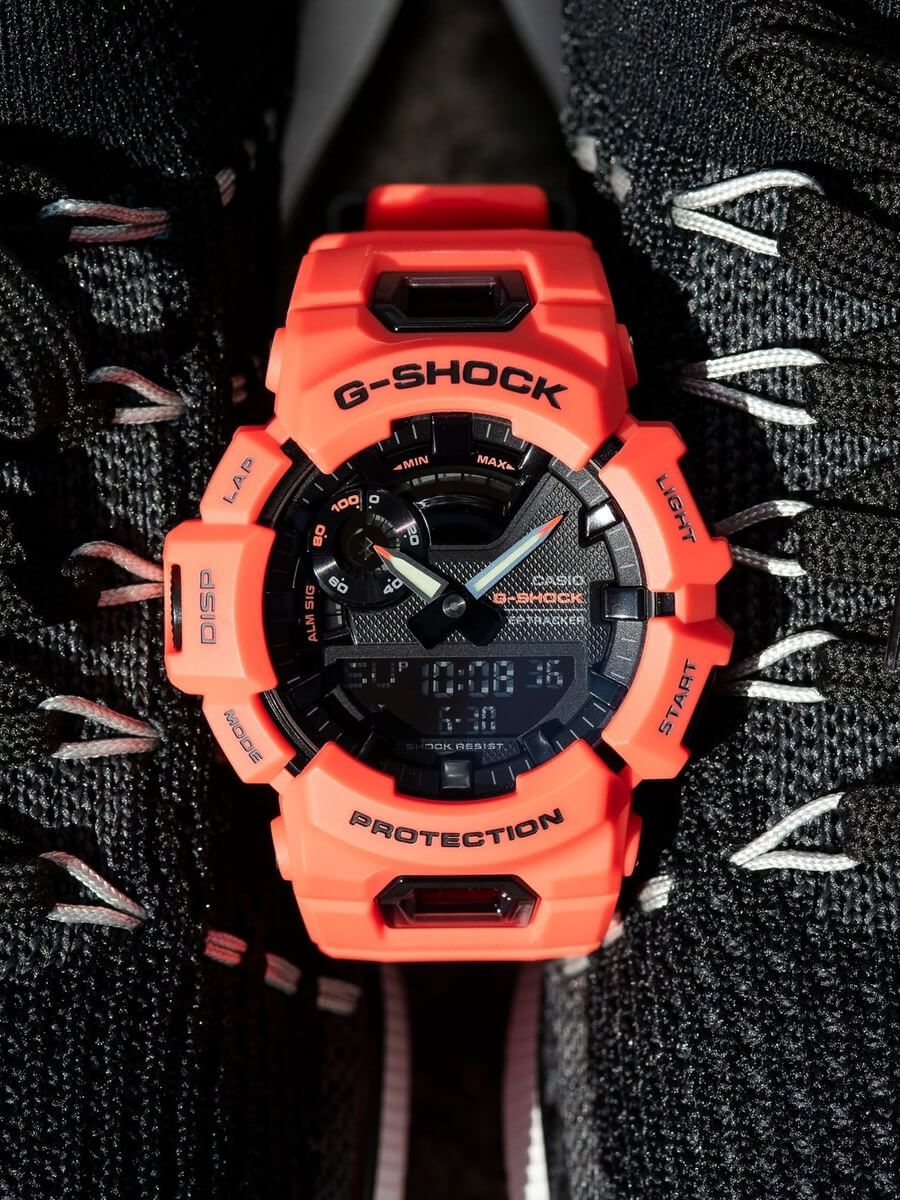 CASIO — Часы G-SHOCK Bluetooth GBA-900-4A Coral Pink/Black