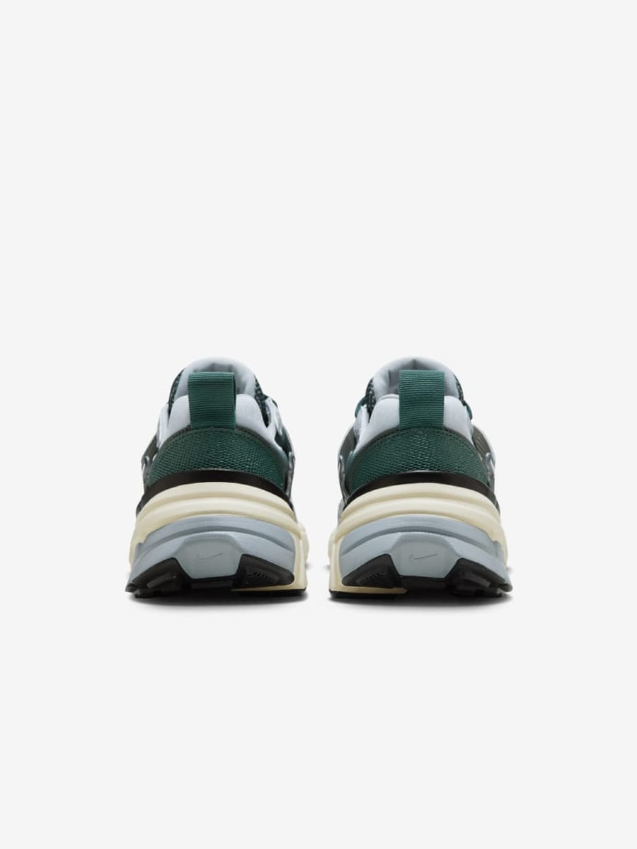 NIKE — Кроссовки V2K RUN Vintage Green/Silver Grey
