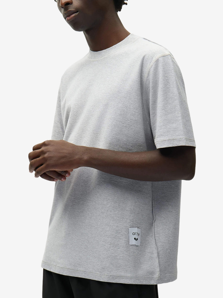 ARTE ANTWERP — Футболка Reversible Label Tee Grey