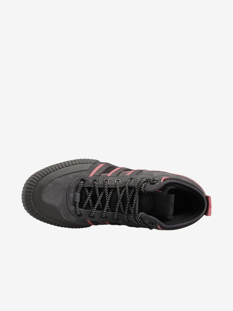 ADIDAS ORIGINALS — Akando ATR Boots Core Black/Red/Carbon