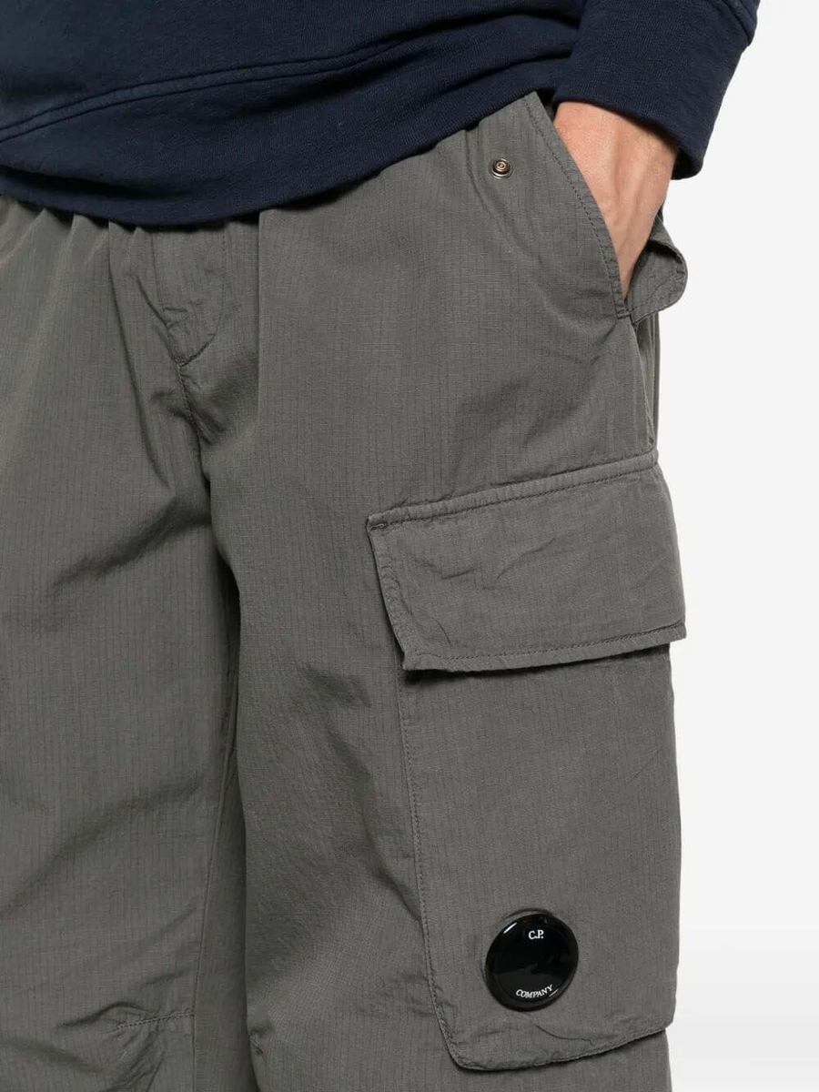 C.P. COMPANY — Штаны Cotton Rip-Stop Boxy Lens Cargo Pants Gunmetal