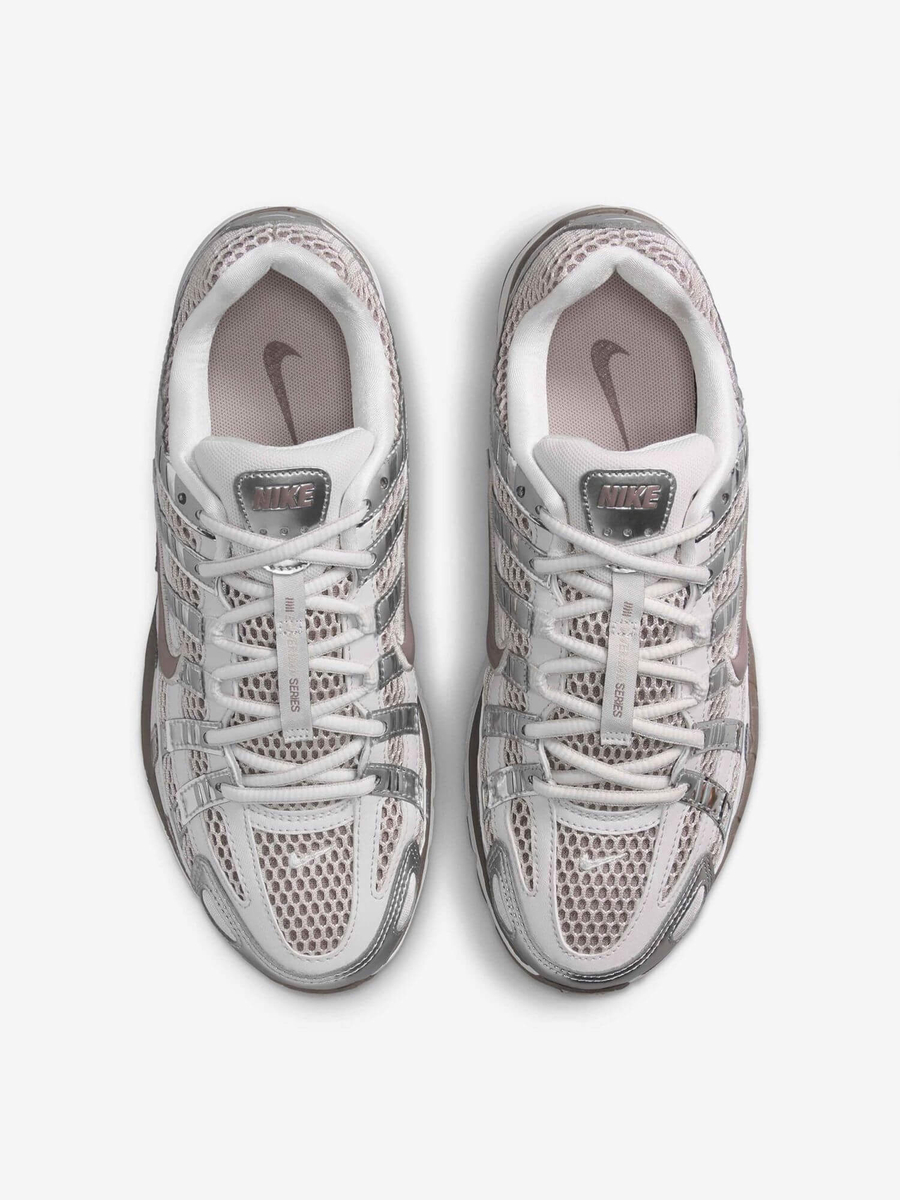 NIKE — Кроссовки P6000 Platinum Violet/Taupe Grey