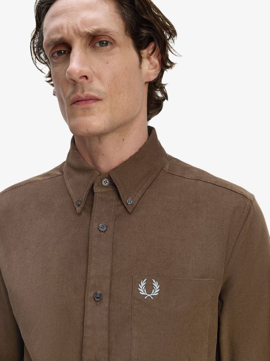 FRED PERRY — Рубашка Needle Cord Shirt Burnt Tobacco