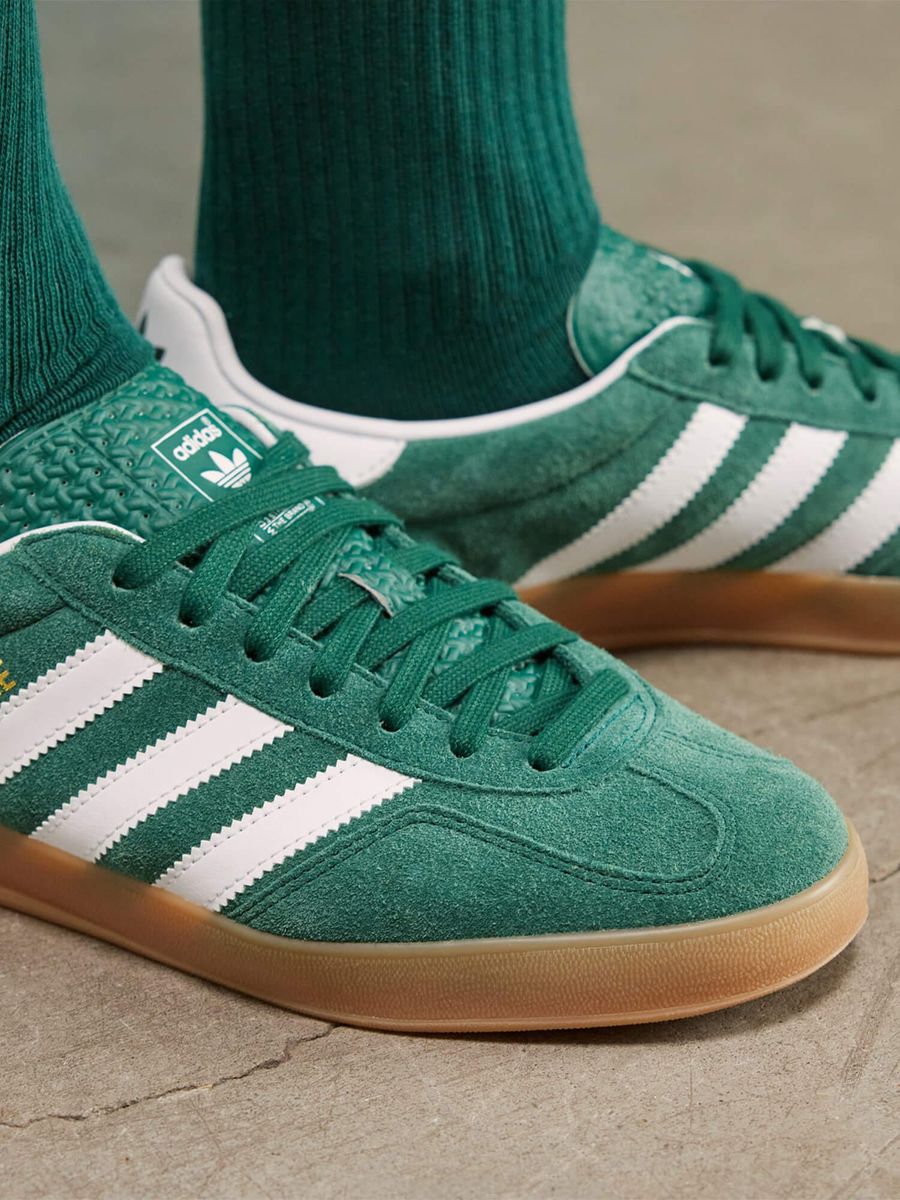 ADIDAS ORIGINALS — Gazelle Indoor Collegiate Green/White/Gum