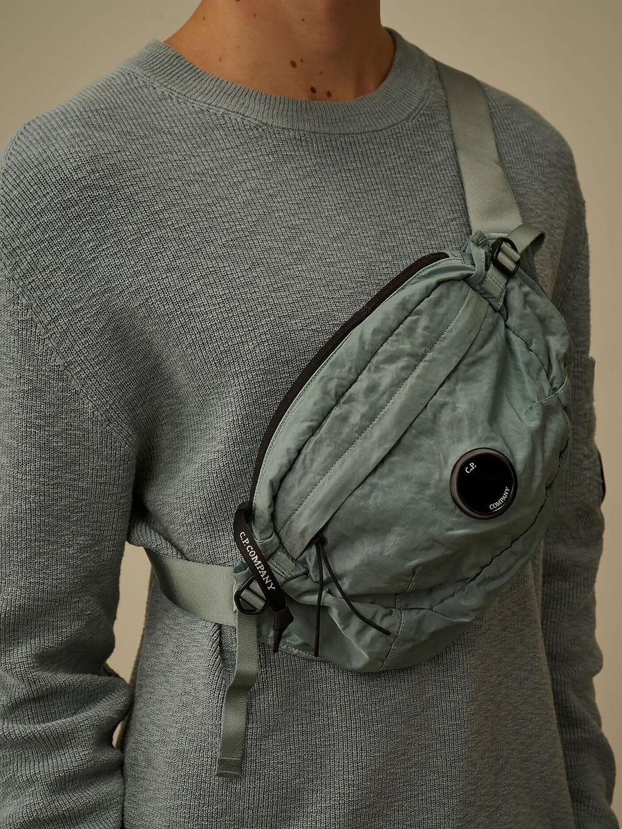 C.P. COMPANY — Сумка Nylon B Waistbag Silver Blue