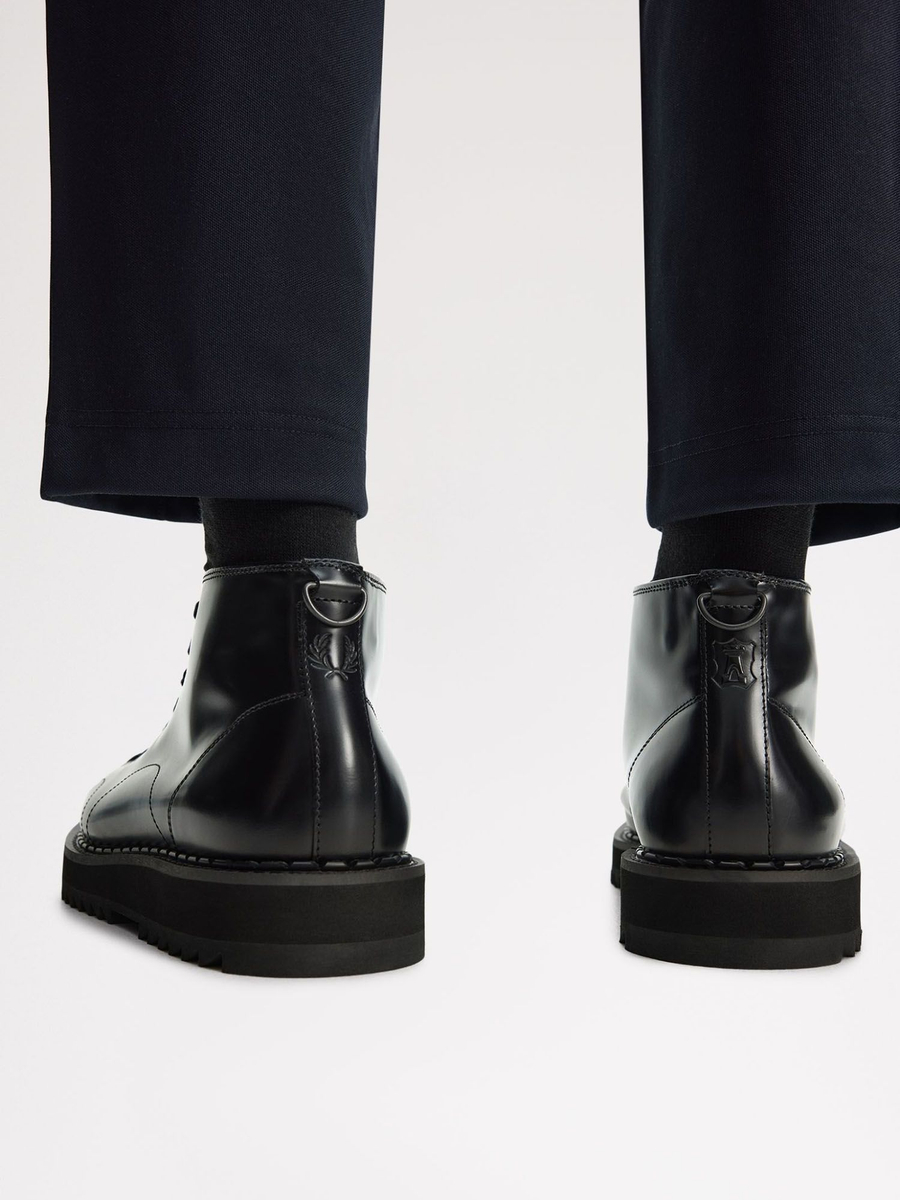 FRED PERRY — Ботинки George Cox Leather Monkey Boot Black