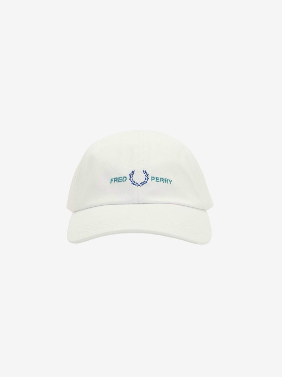 FRED PERRY — Кепка Embroidered Twill Cap Snow White