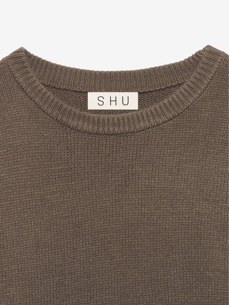 SHU — Свитер Коричневый