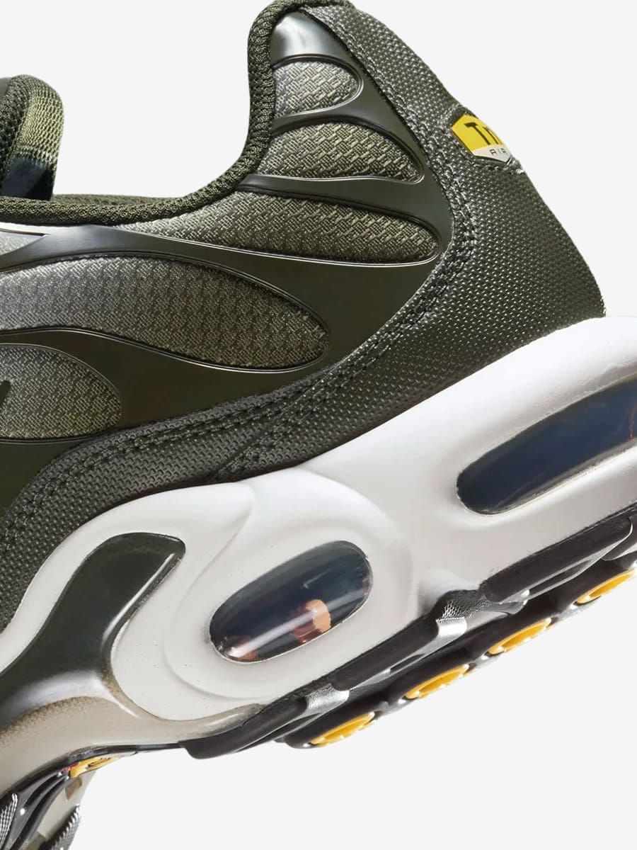 NIKE — Кроссовки Air Max Plus Tn Olive/White