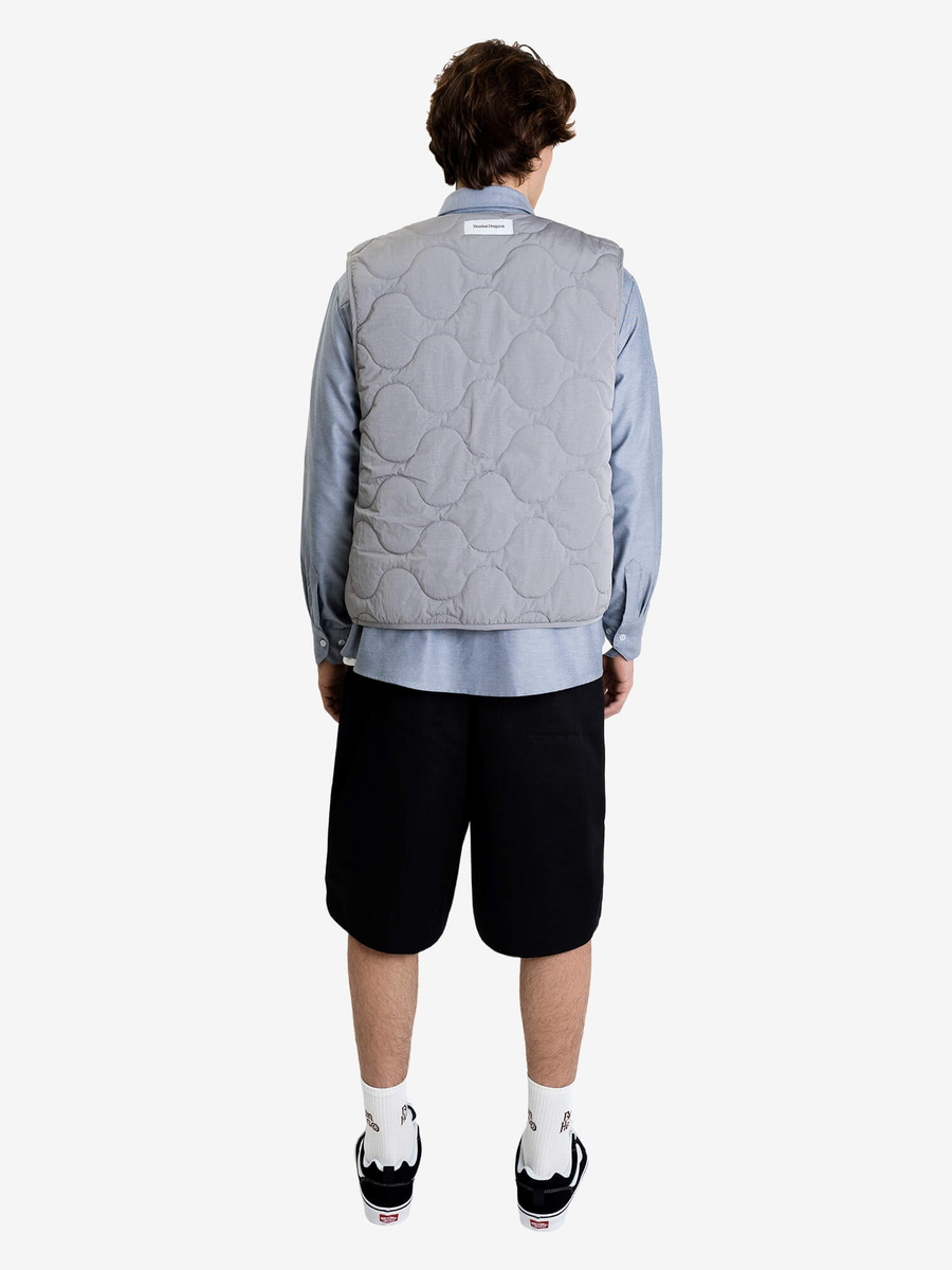 DISSIDENT — Жилетка Quilted Marble Vest in Grey