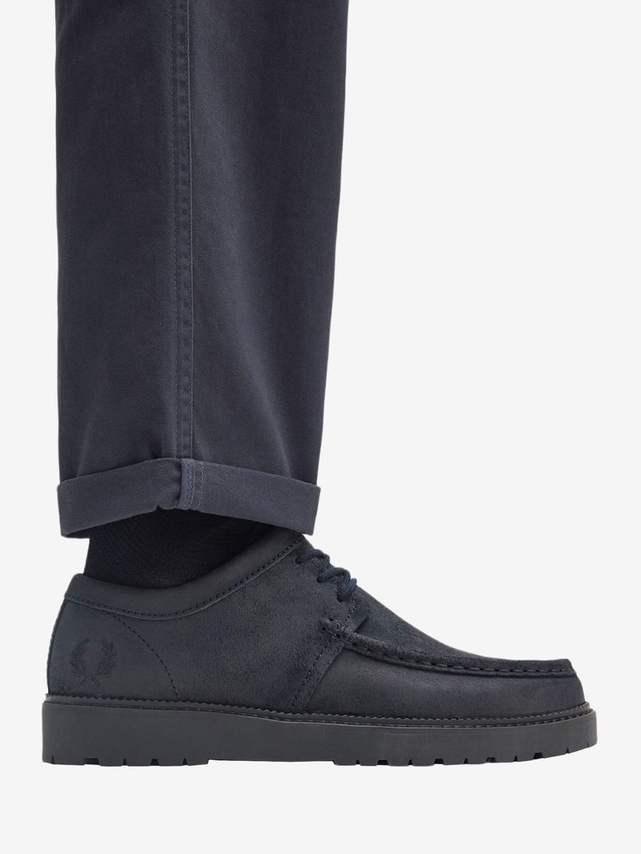 FRED PERRY — Ботинки Kenney Low Waxed Suede Anchor Grey