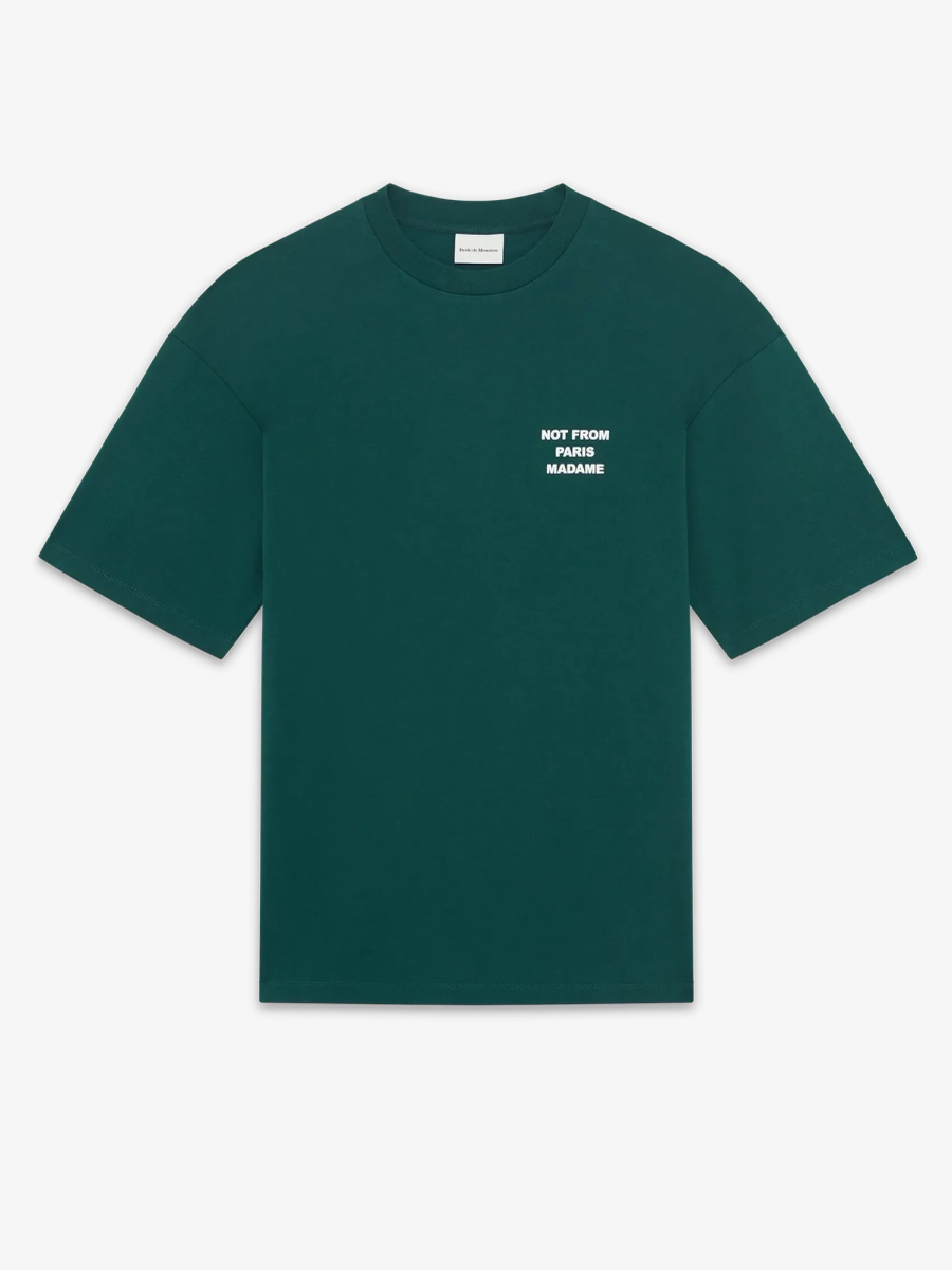 DRÔLE DE MONSIEUR — Футболка Bold Slogan Tee Dark Green