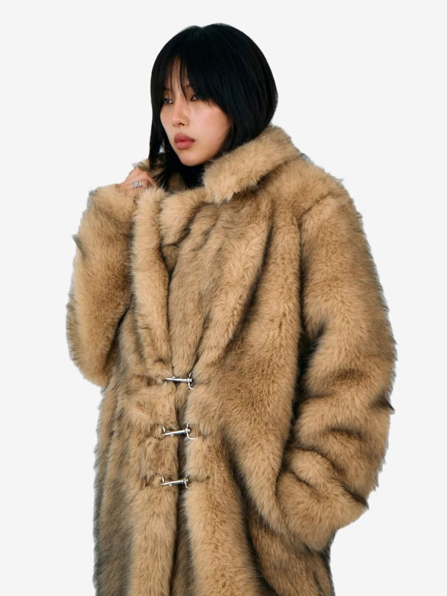 THE RAGGED PRIEST — Пальто меховое Tara Coat Beige