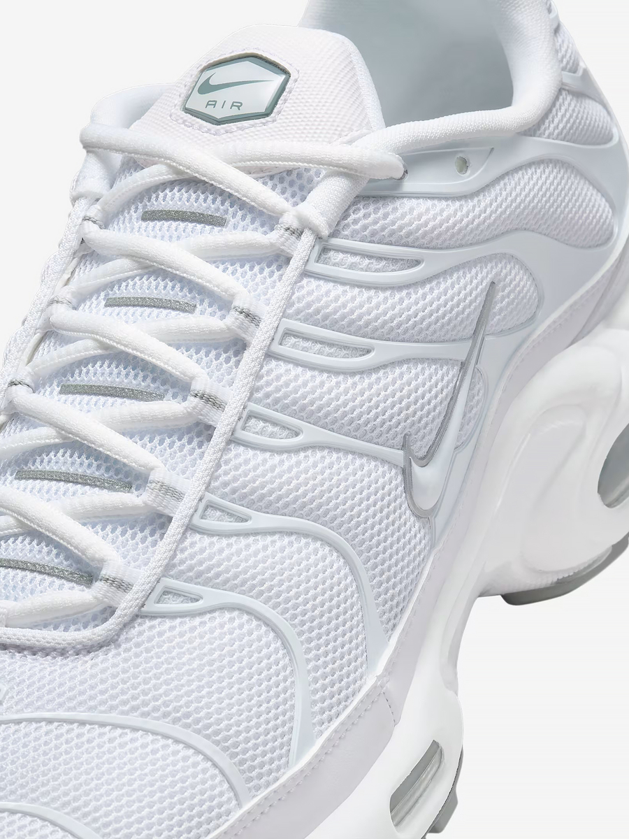 NIKE — Кроссовки W Air Max Plus White/Pure Platinum