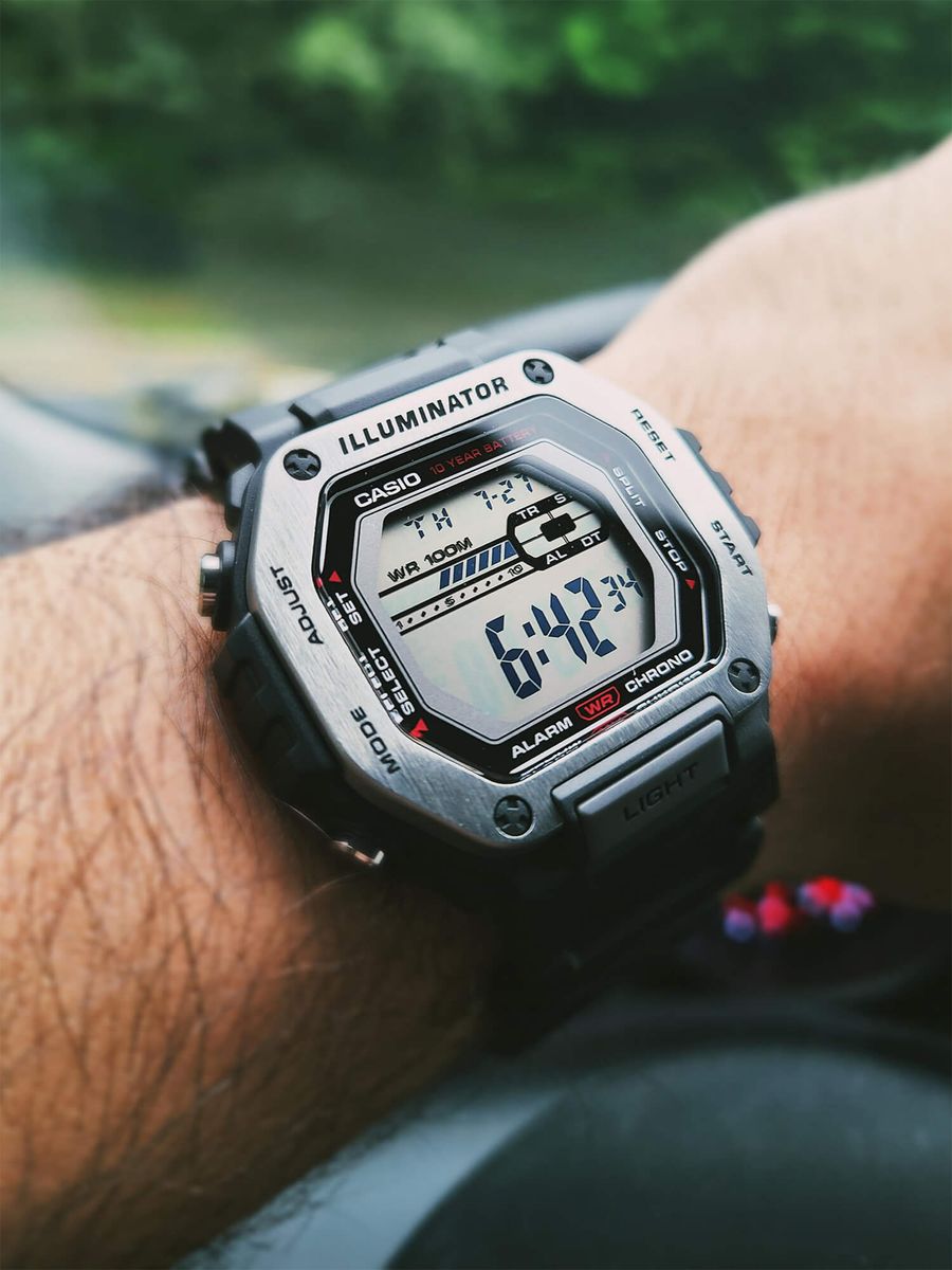 CASIO — Часы Iluminator MWD-110H-1A Black/Silver