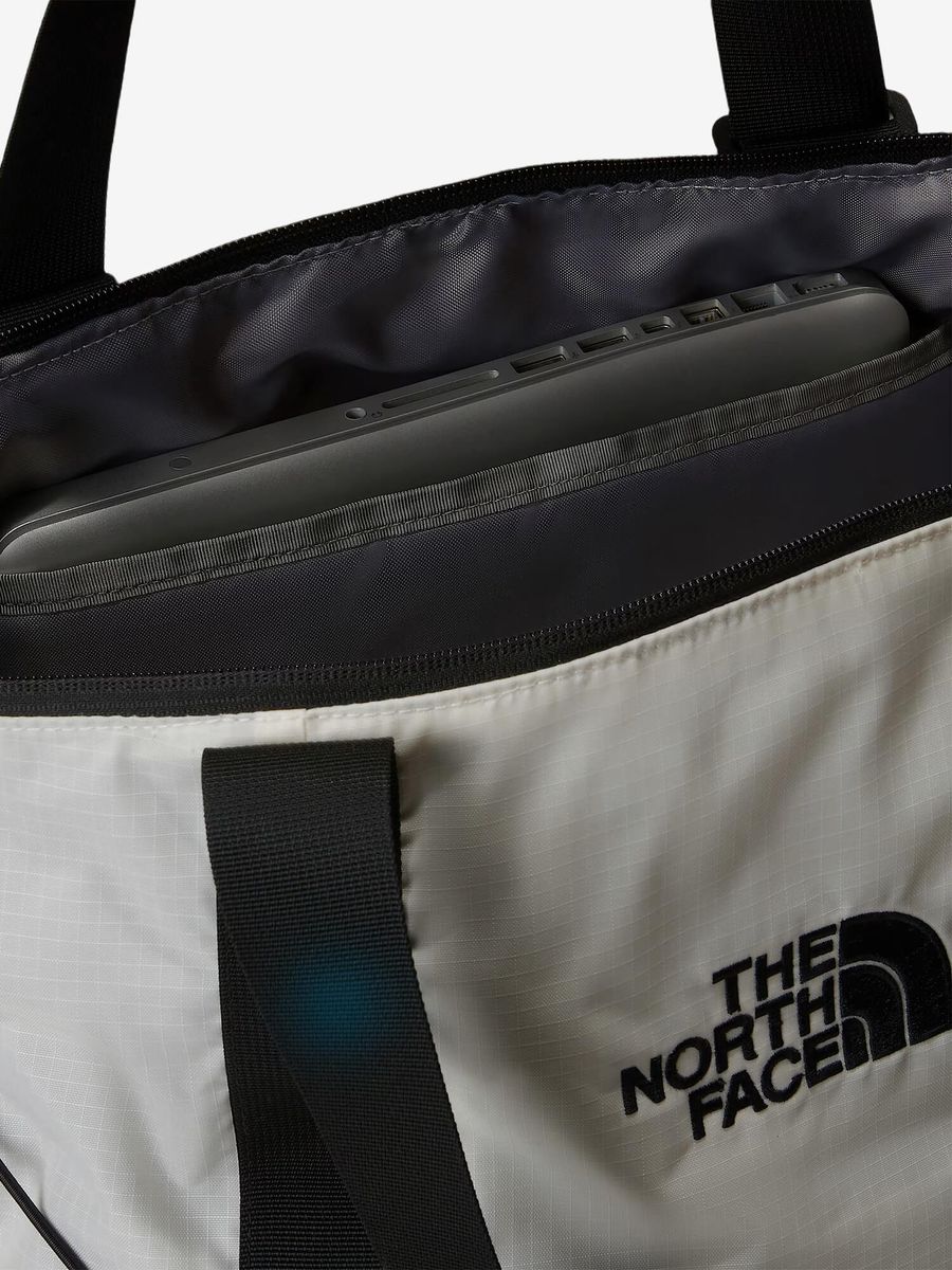 THE NORTH FACE — Сумка Borealis Tote Bag White