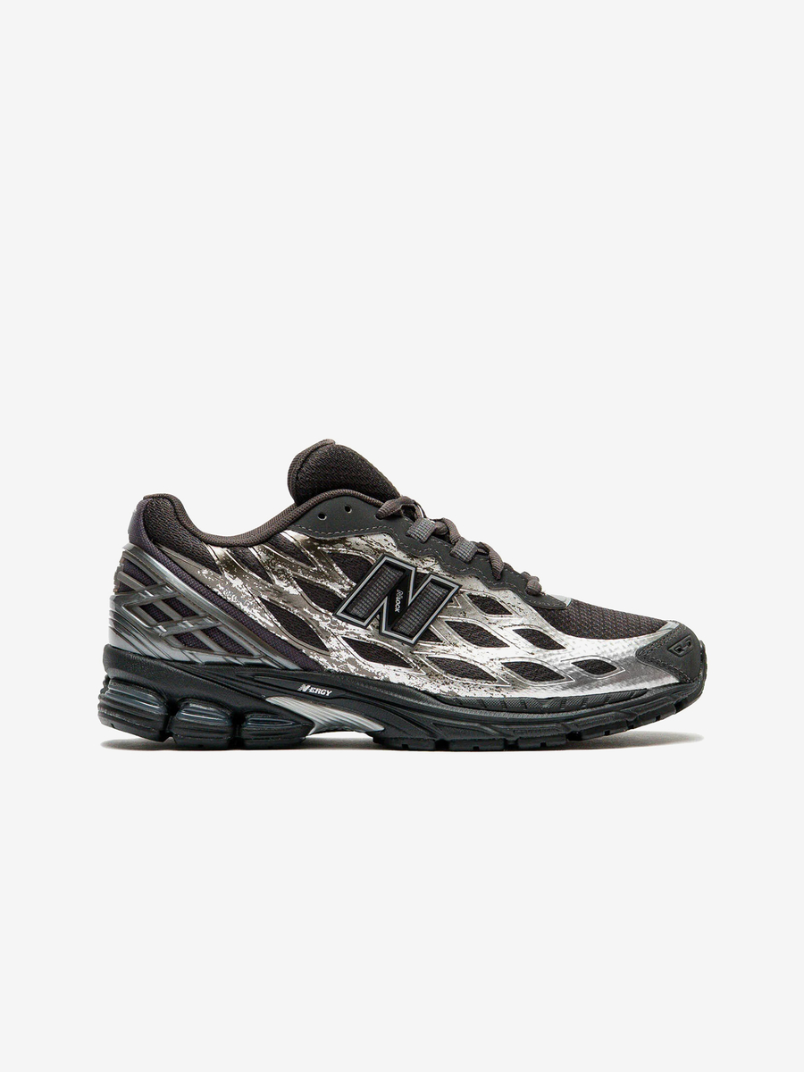 NIKE — Кроссовки 1906W Black/Silver Metallic