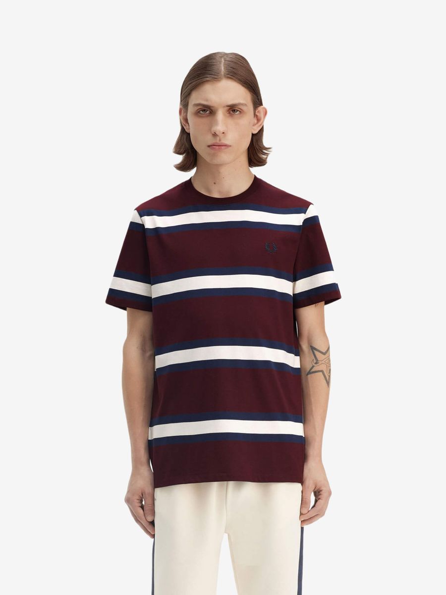 FRED PERRY — Футболка Bold Stripe Oxblood