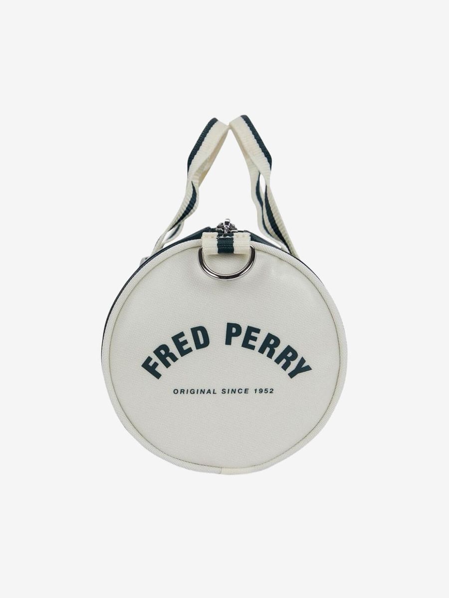 FRED PERRY — Сумка Classic Mini Barrel Bag Grassroots/Ecru
