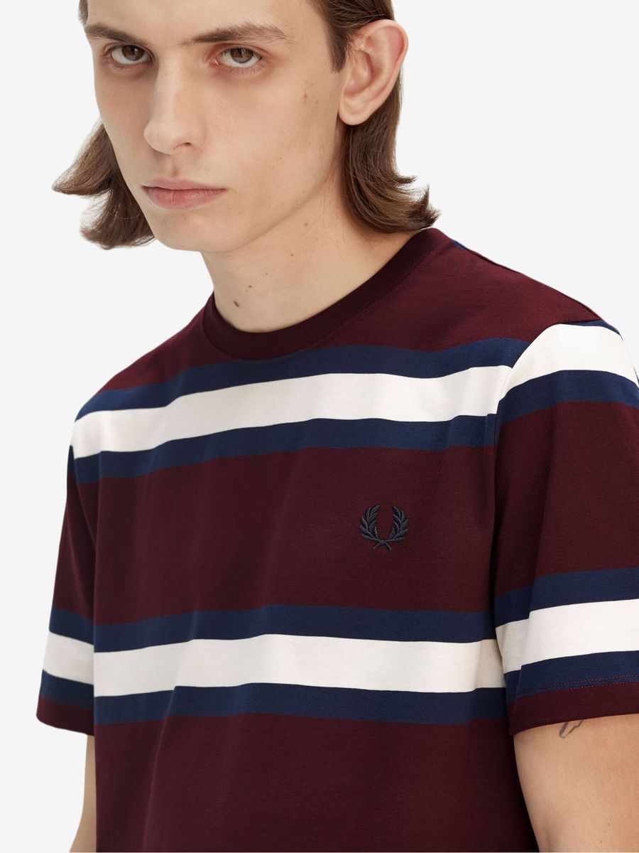 FRED PERRY — Футболка Bold Stripe Oxblood