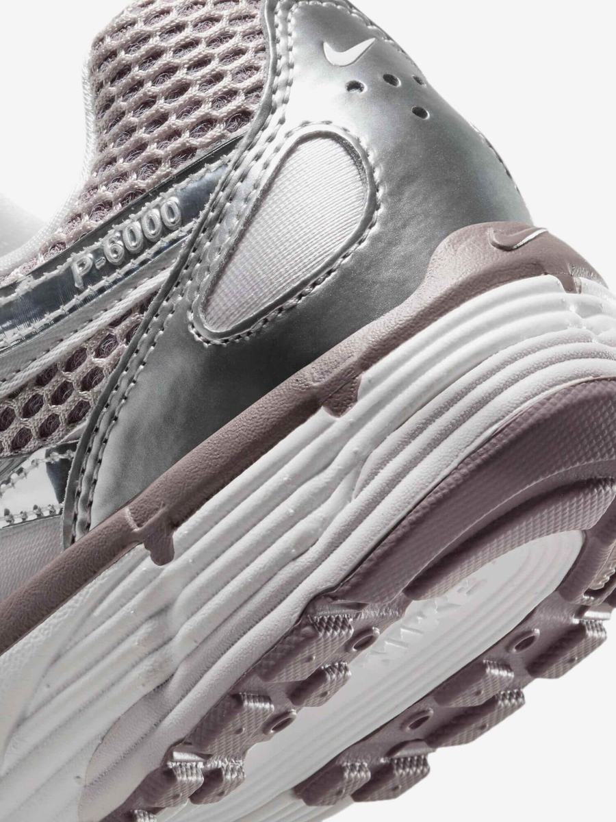 NIKE — Кроссовки P6000 Platinum Violet/Taupe Grey