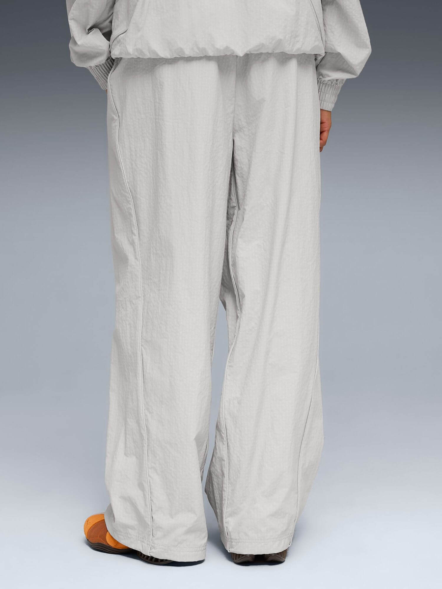 PUMA — Штаны CLRT Relaxed Pants Light Gray