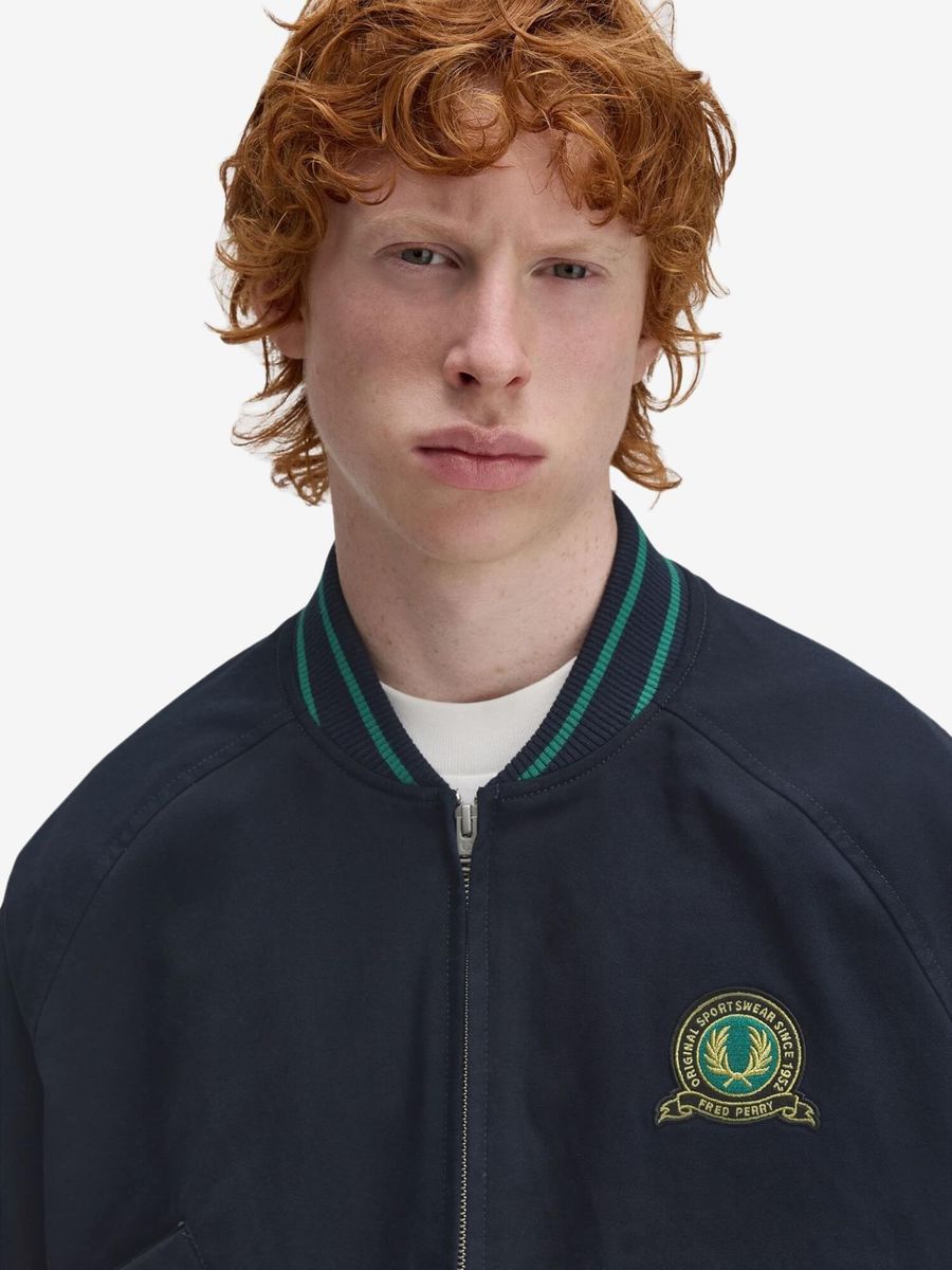 FRED PERRY — Куртка Tennis Badge Bomber Jacket Navy