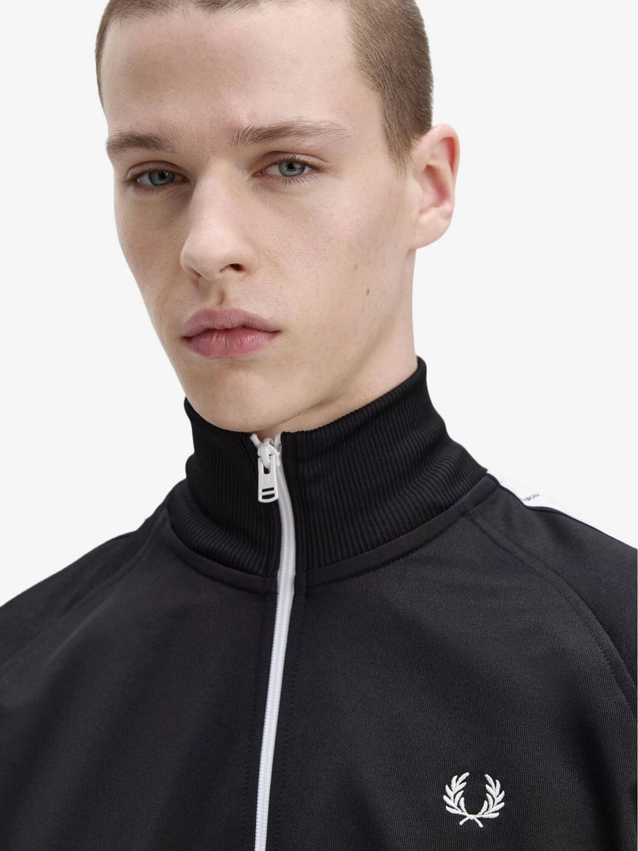 FRED PERRY — Олимпийка Taped Track Carbon Black