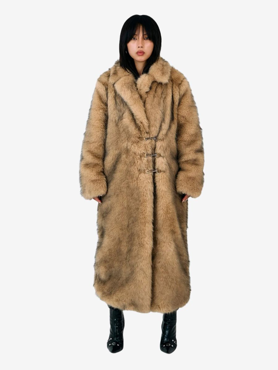 THE RAGGED PRIEST — Пальто меховое Tara Coat Beige