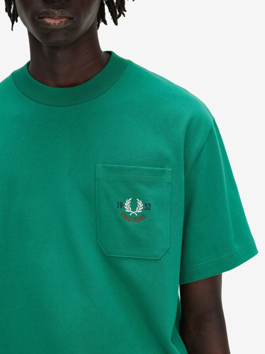 FRED PERRY — Футболка Relaxed 1952 Label Green