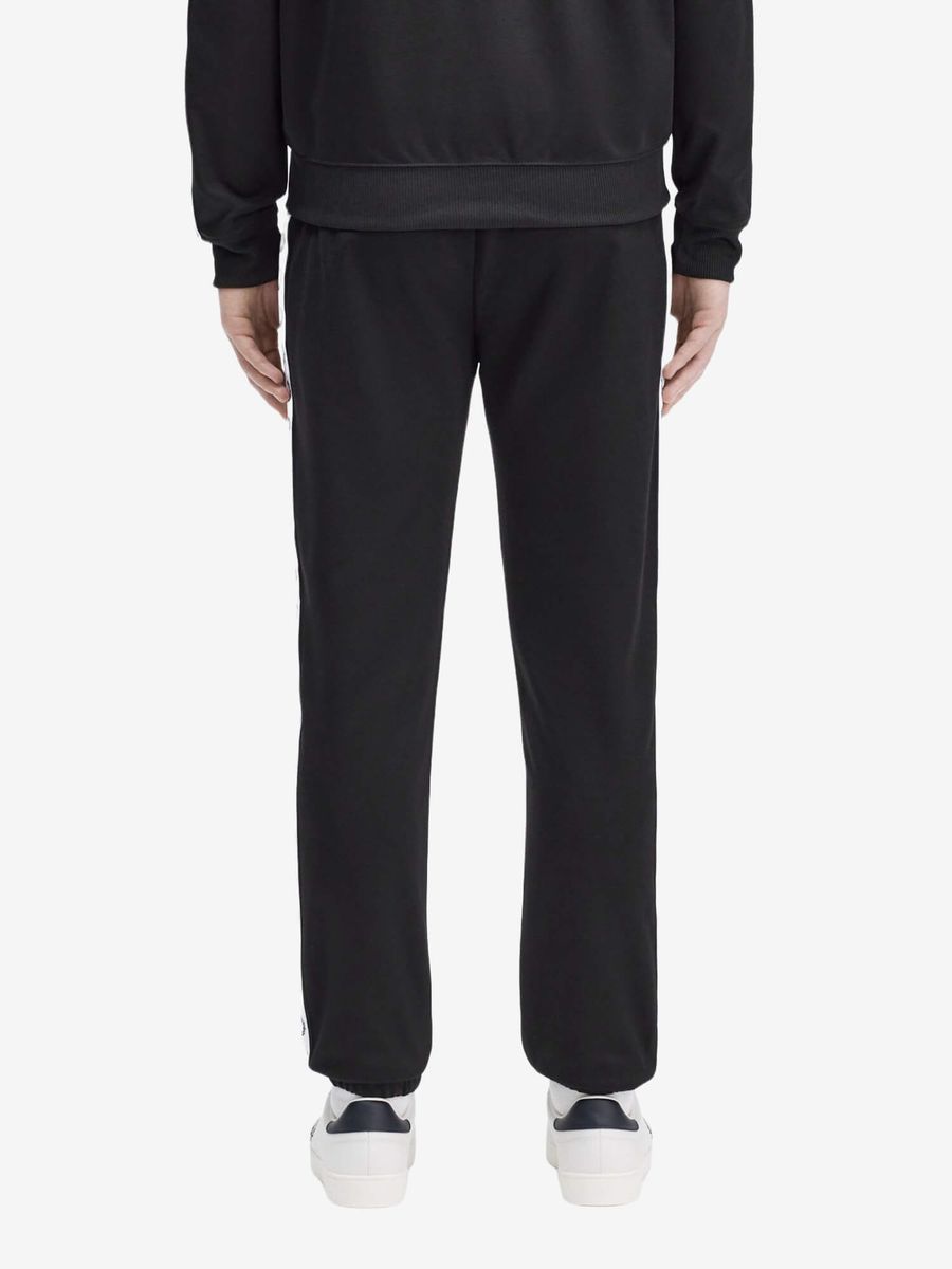 FRED PERRY — Штаны Taped Track Pant Black