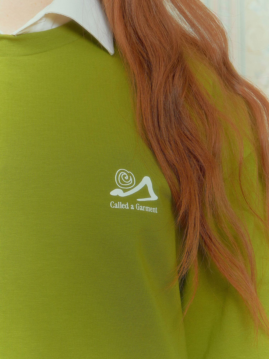 CALLED A GARMENT — Футболка Stone Shapes Золотая оливка
