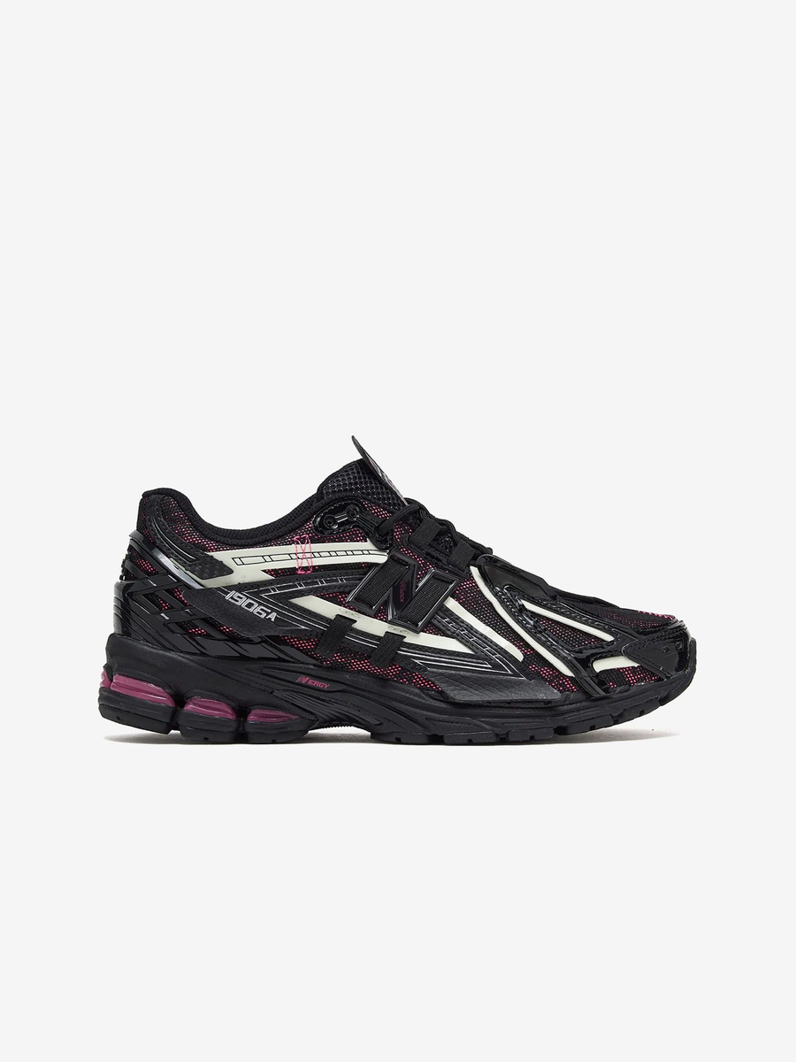NEW BALANCE — Кроссовки 1906A Black/Dragon Berry