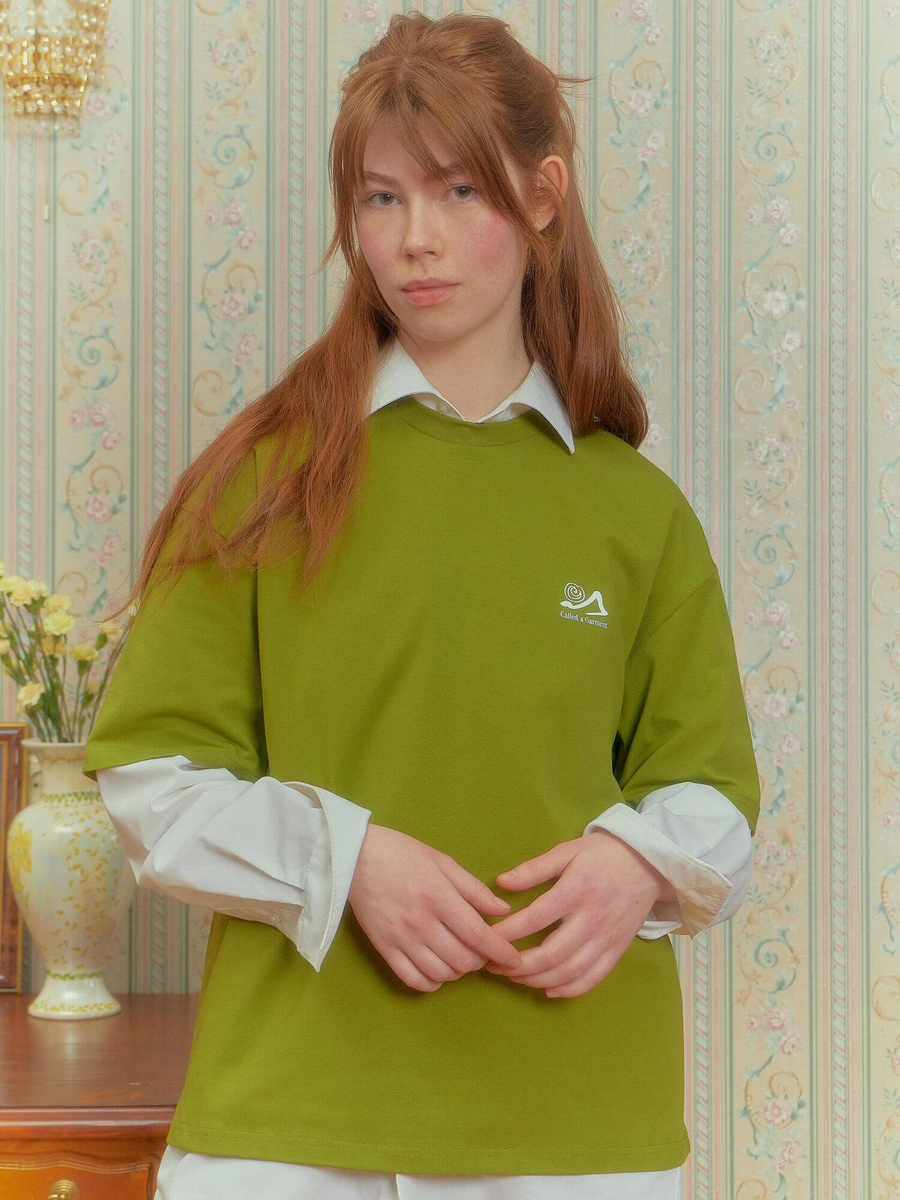CALLED A GARMENT — Футболка Stone Shapes Золотая оливка