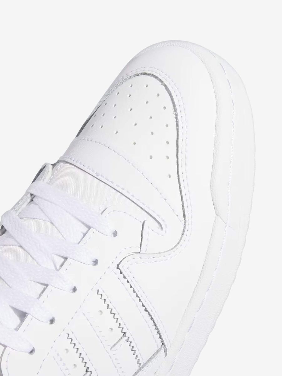 ADIDAS ORIGINALS — Forum Mid Cloud White