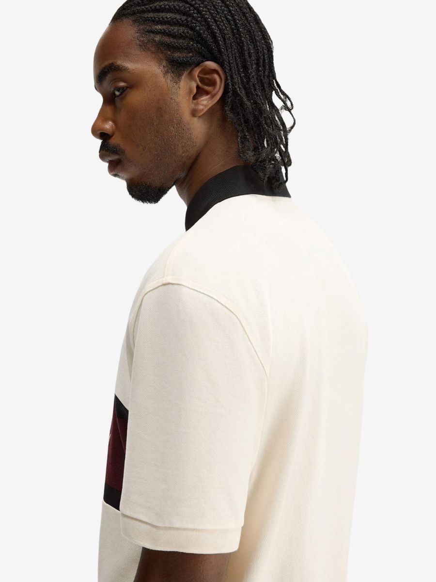FRED PERRY — Рубашка Поло Embroidered Panel Polo Ecru