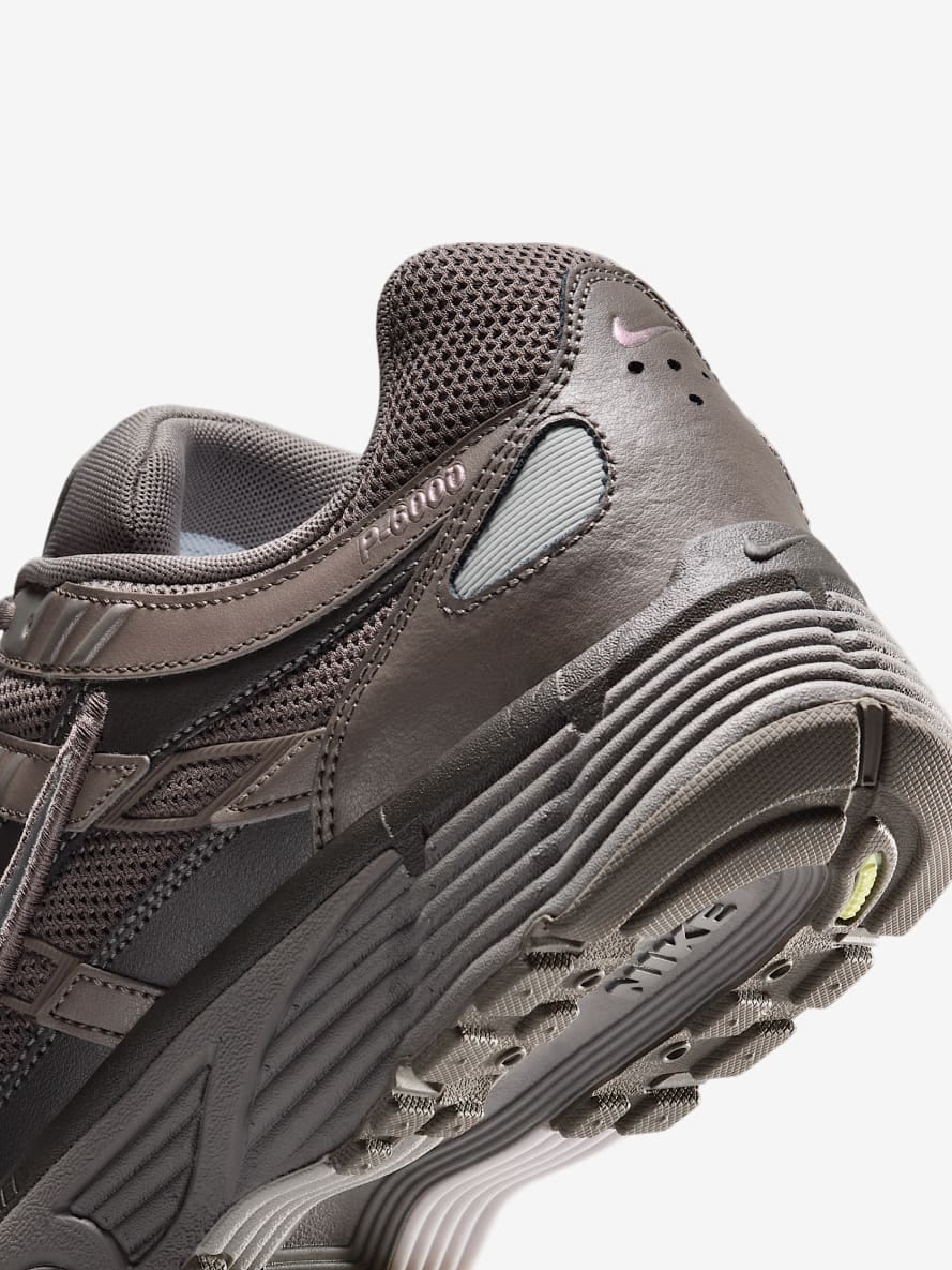 NIKE — Кроссовки P6000 Medium Ash/Cave Stone
