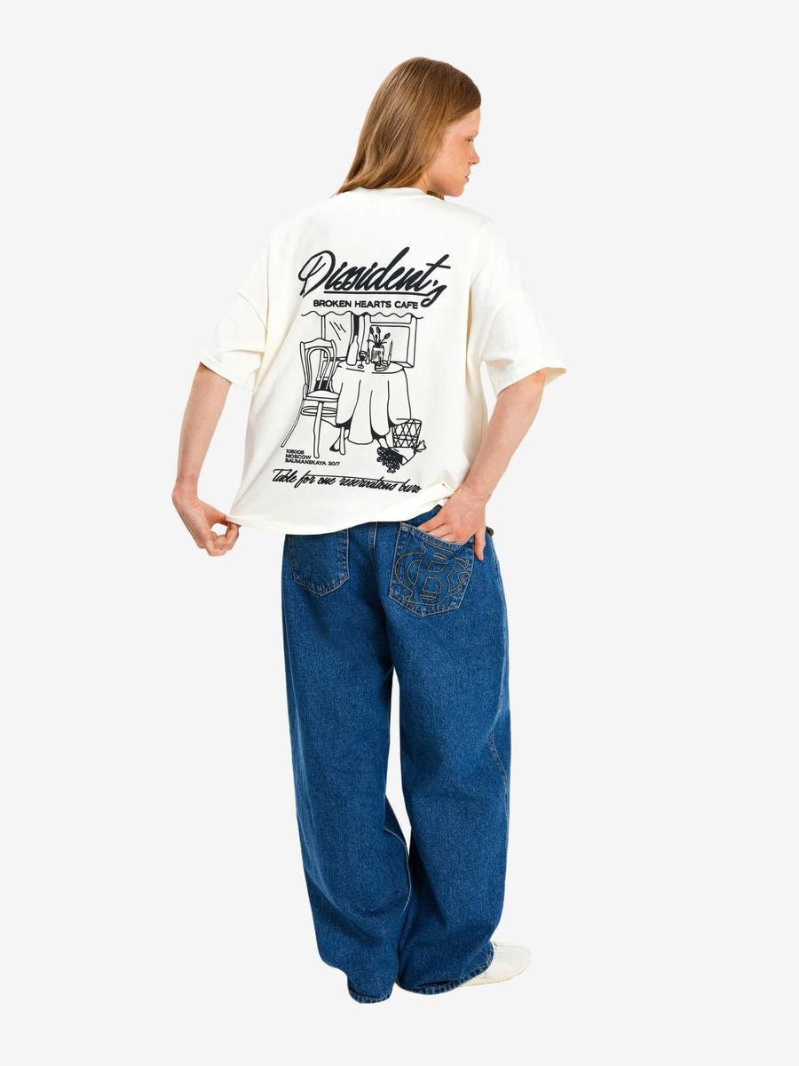 DISSIDENT — Футболка Table for One Oversized Tee Milk
