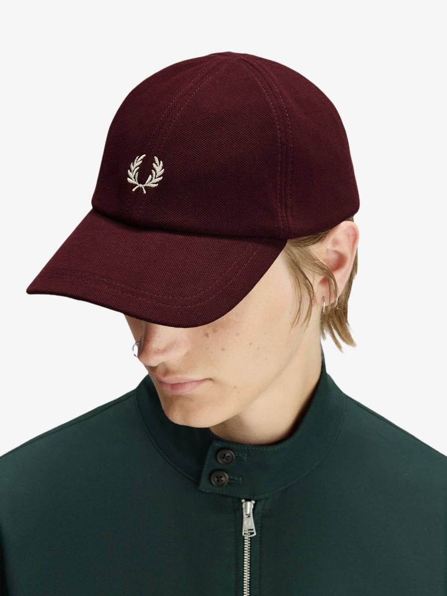 FRED PERRY — Кепка Pique Classic Cao Oxblood