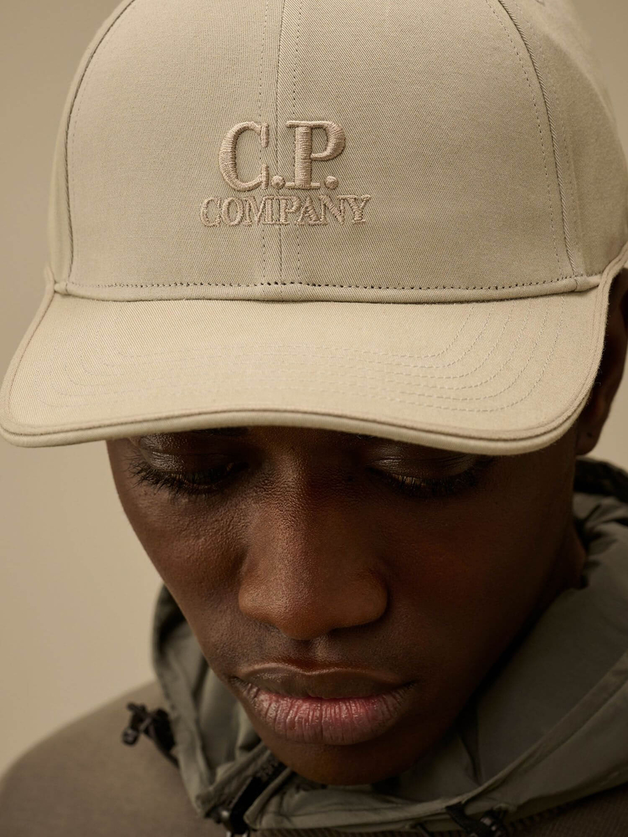 C.P. COMPANY — Кепка Gabardine Logo Cap Dove Grey